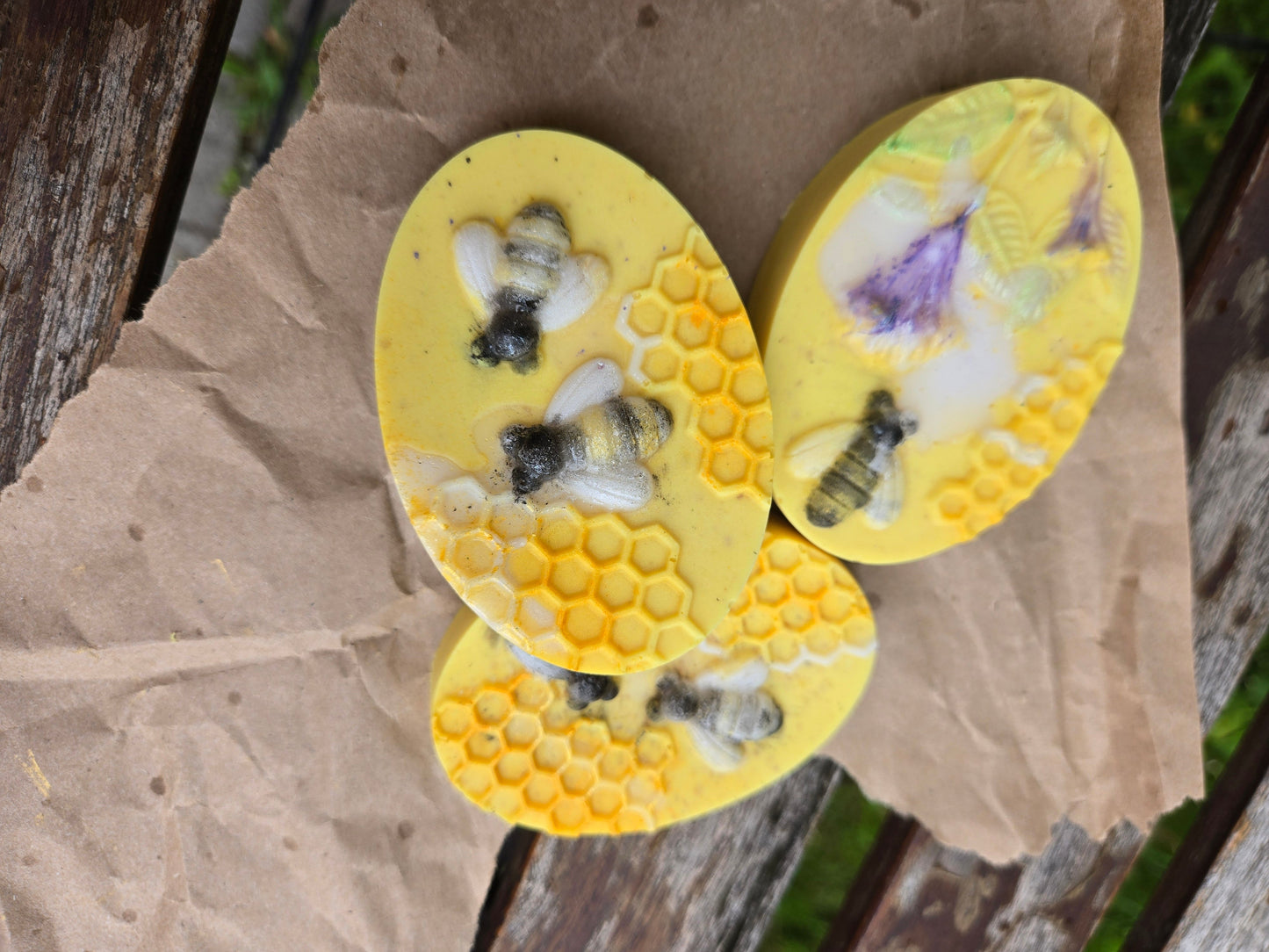 Honey Bar with bee and honeycomb design, enriched with turmeric and nourishing butters.