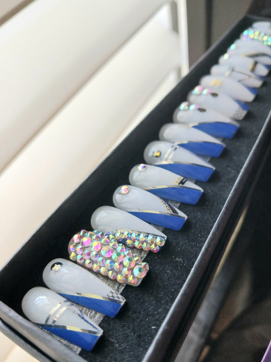 Starriel Nails