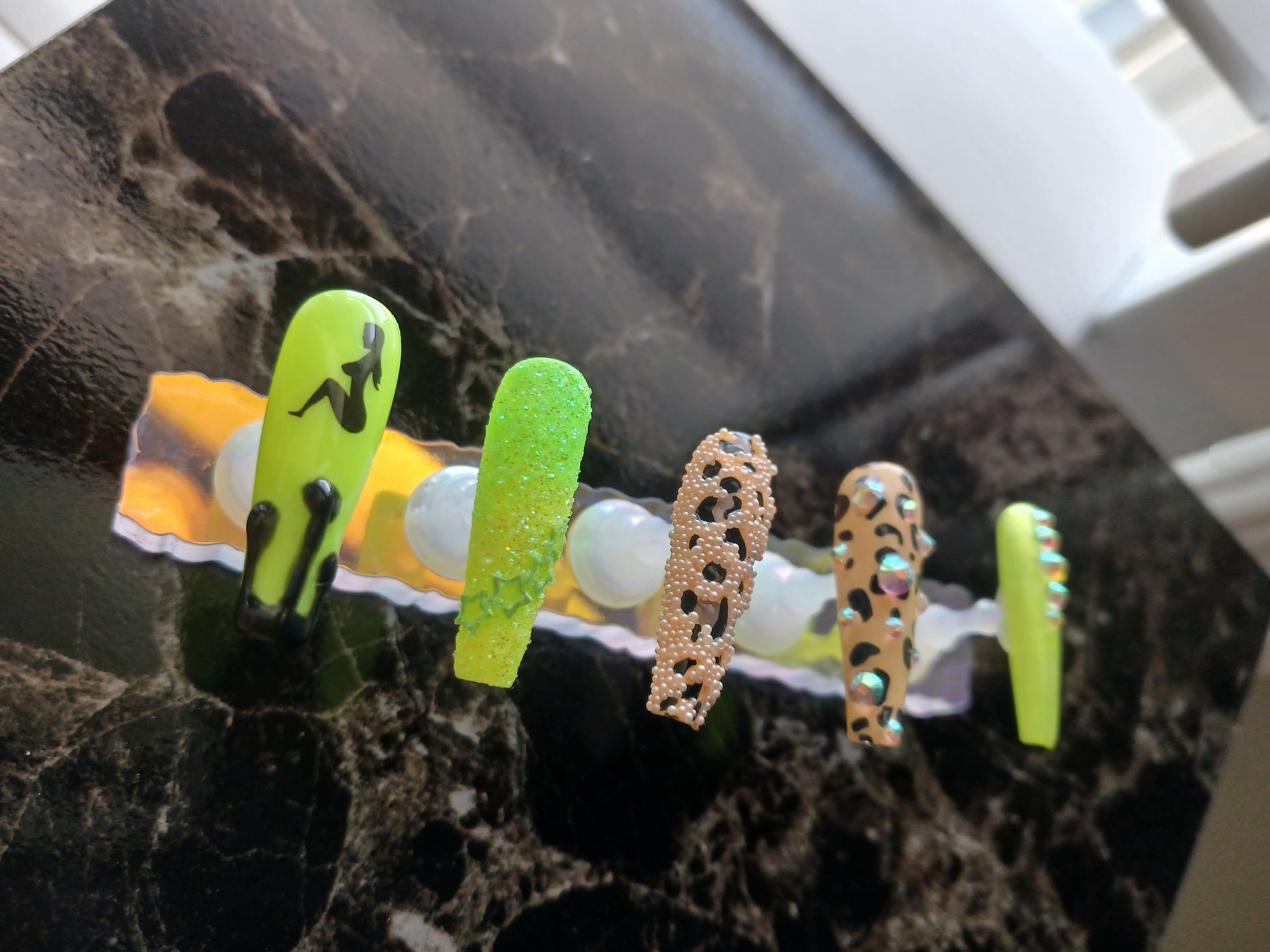 Starriel Nails