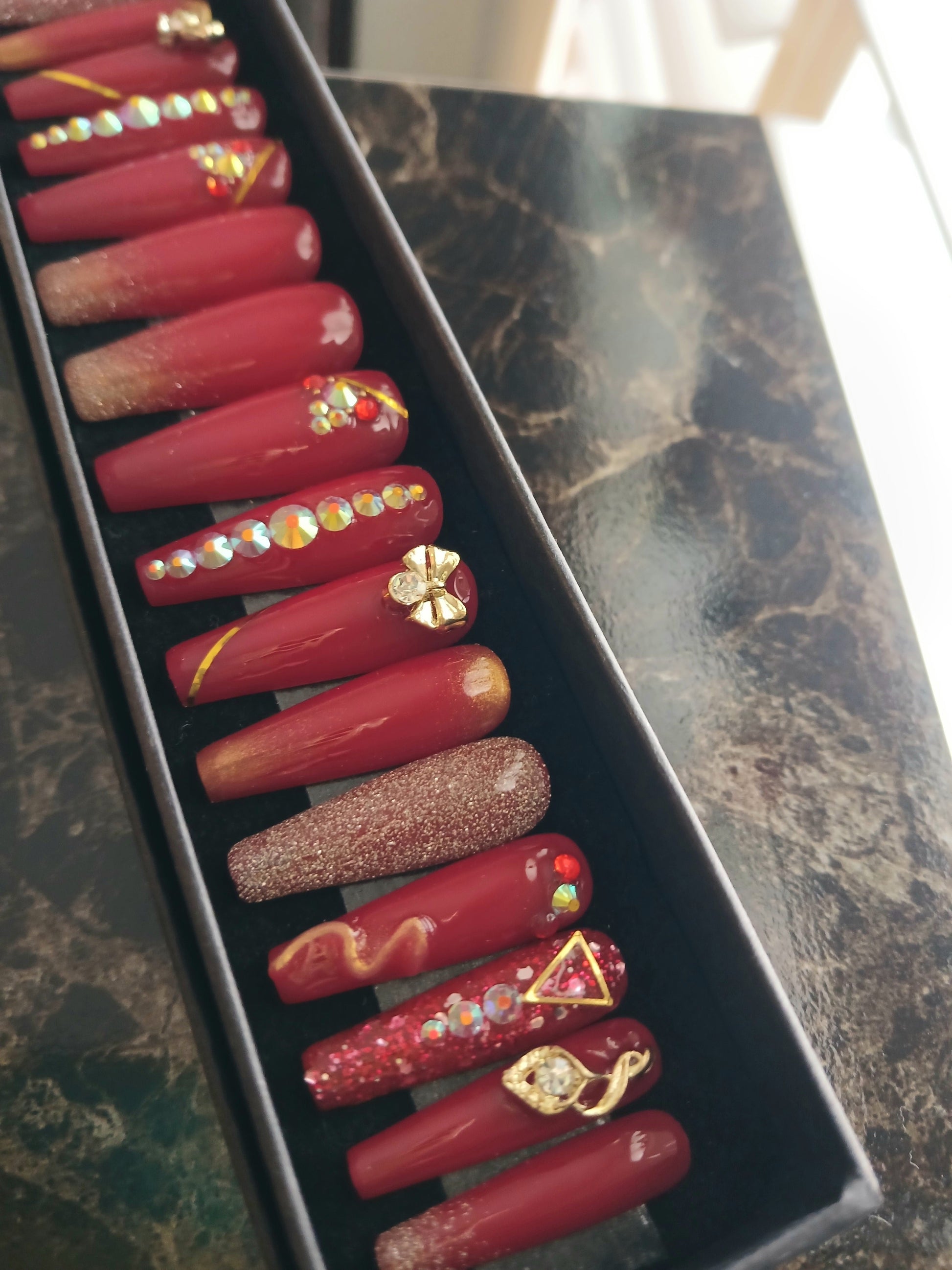 Starriel Nails