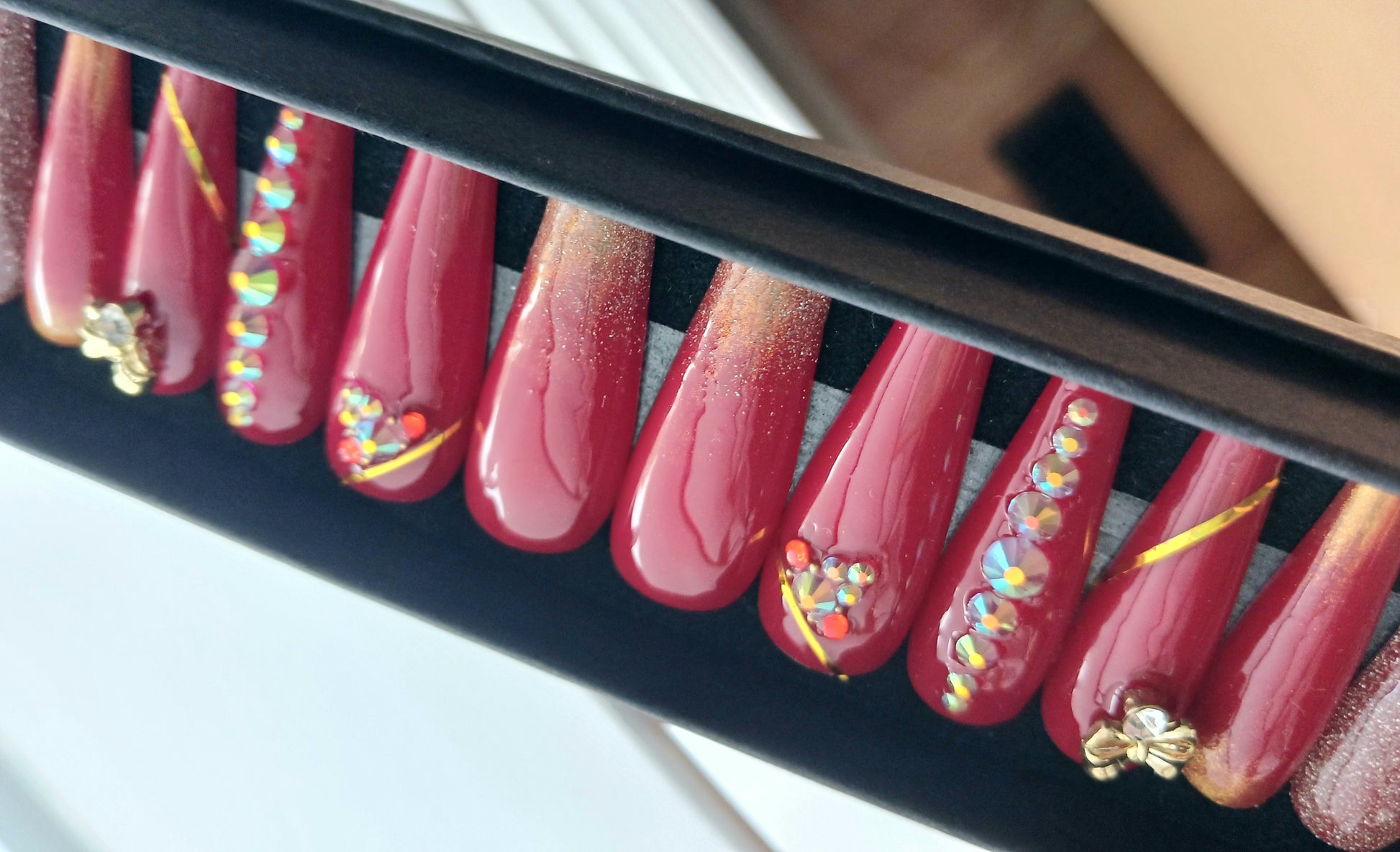 Starriel Nails