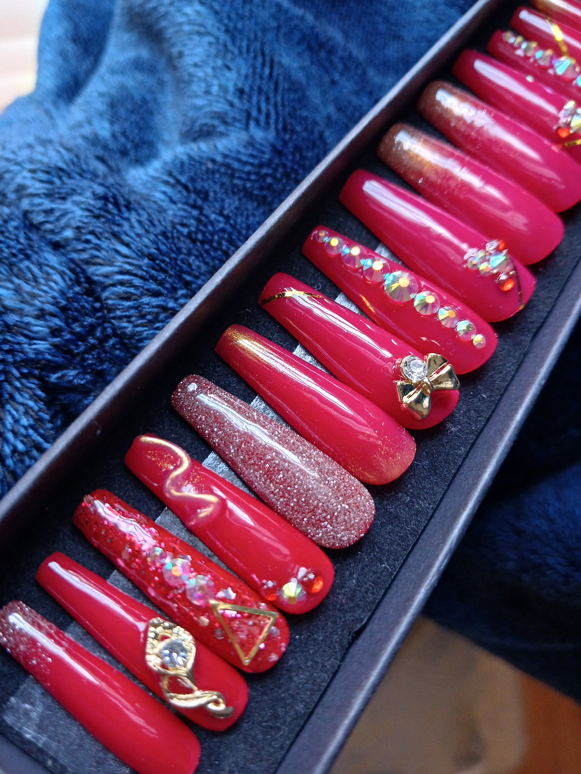 Starriel Nails